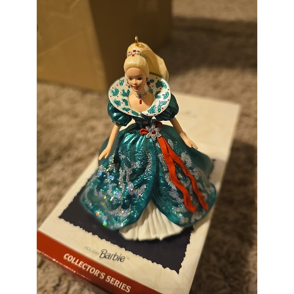 Holiday Barbie NEW Hallmark 1995 Ornament Green and Silver Glamour Like the Doll - Picture 1 of 4